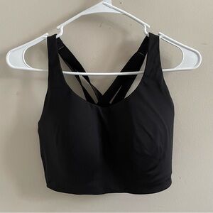Lululemon sports bra Size: 34DDD